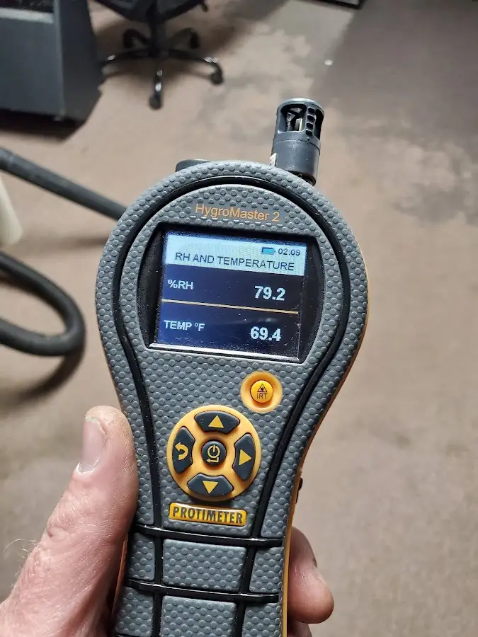 Moisture meter humidity assessment for Fire & Smoke Damage Restoration in Calcutta